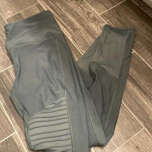Olive green yoga pants